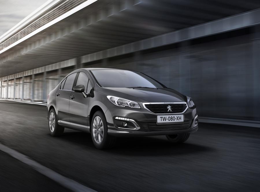 Peugeot 408 2017 года  (RU) (фото 19 из 20)